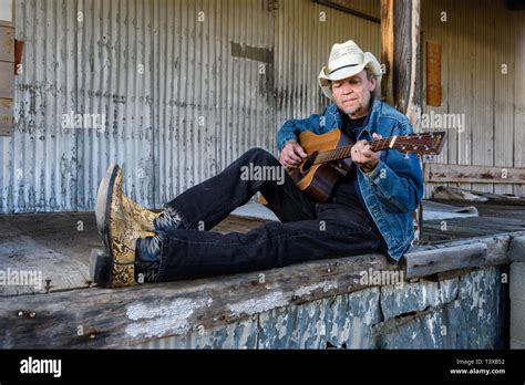 Cowboy Hat And Boots Hi Res Stock Photography And Images Alamy