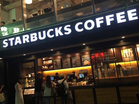 Starbucks Coffee Shinjuku Tsuyata Shinjuku Fotos Número De