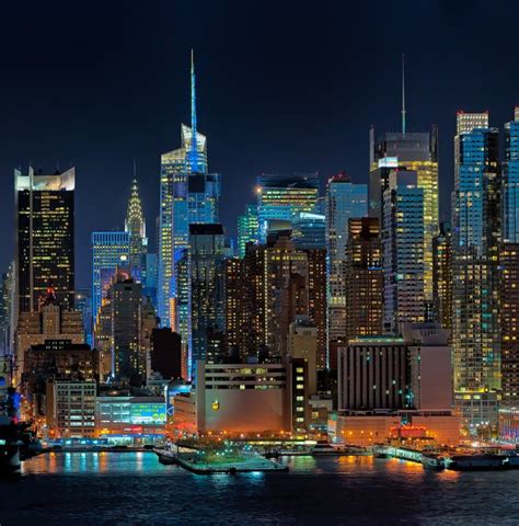 Manhattan Skyline Nightscape With Full Moon Richard Kings