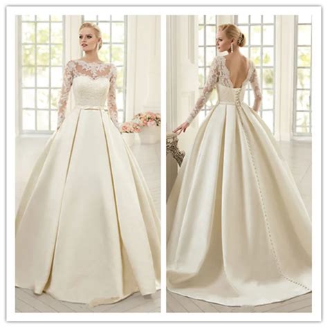 Elegant Ivory Lace Wedding Dresses Long Sleeves Soft Satin Wedding