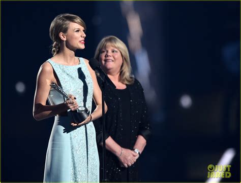 Photo Taylor Swift Mom Andrea Cancer Photo Just Jared Entertainment News
