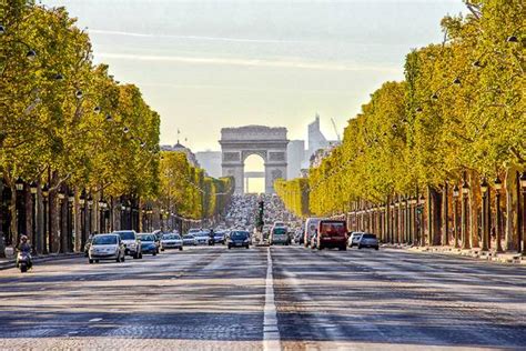 Discover The Champs Elysées And Arc De Triomphe In Paris New York