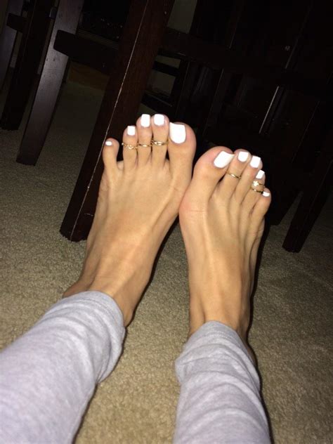 Miliani On Twitter My Sexy Long Toes With Perfect White Polish 😍
