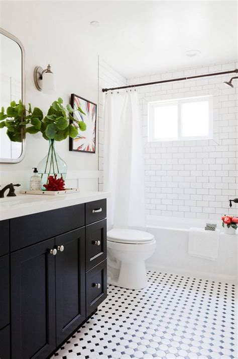 50 Beautiful Bathroom Tile Ideas Small Bathroom Ensuite Floor Tile