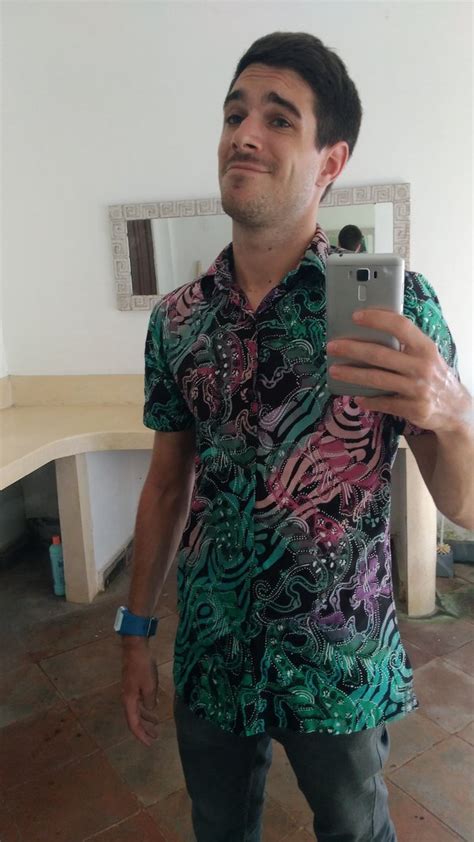 Do Indonesian People Think Foreigners Who Wear Batik Look Funny Quora
