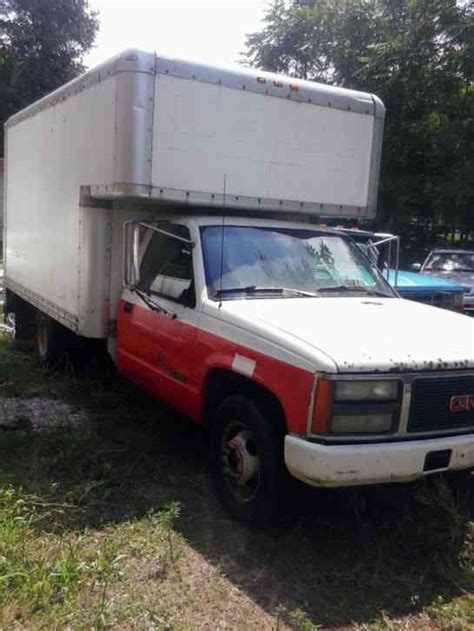 Gmc Sierra 3500 1993 Van Box Trucks