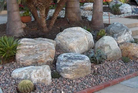 Landscaping Rocks 5 Common Rocks Types You Need To Know Whomestudio
