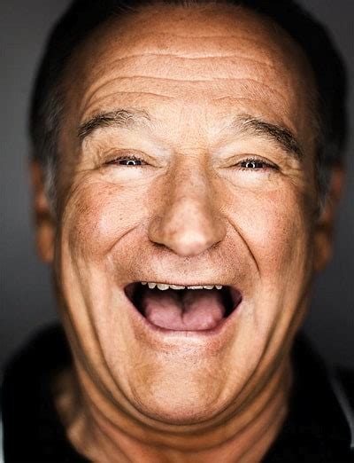 Jamie Costa Pays Tribute To Robin Williams With Spot On Impressions