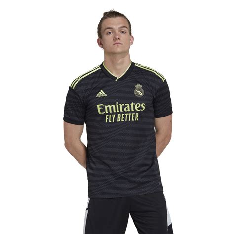 Maillot Real Madrid Third Au Meilleur Prix Livraison En H