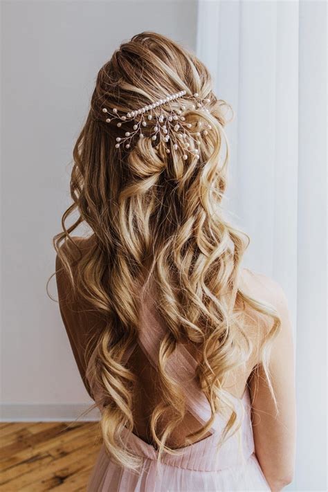 Marie Freshwater Pearl Bridal Comb Hair Styles Wedding Hairstyles