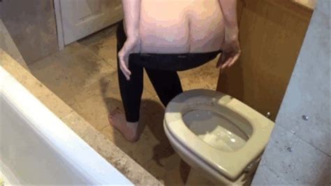 Rear Ass View Farts Straining Plops In Yoga Pants Toilet Fetish Fart Fetish Wmv British