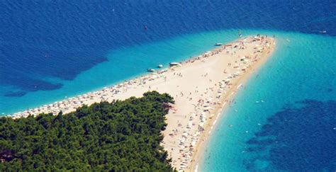 Najkrajšie Kamienkové Pláže V Chorvátsku