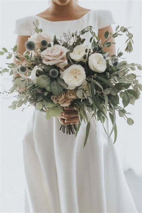 20 Gorgeous And Trendy Greenery Wedding Bouquets Emma Loves Weddings