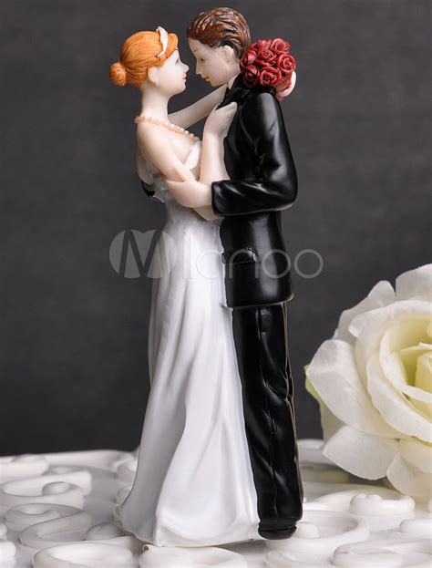 Couple Figurine Wedding Cake Topper