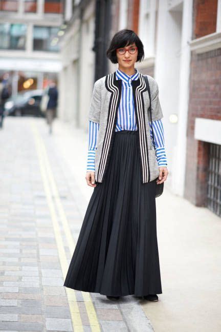 artsy chic | London fashion week street style, Spring street style, Fashion