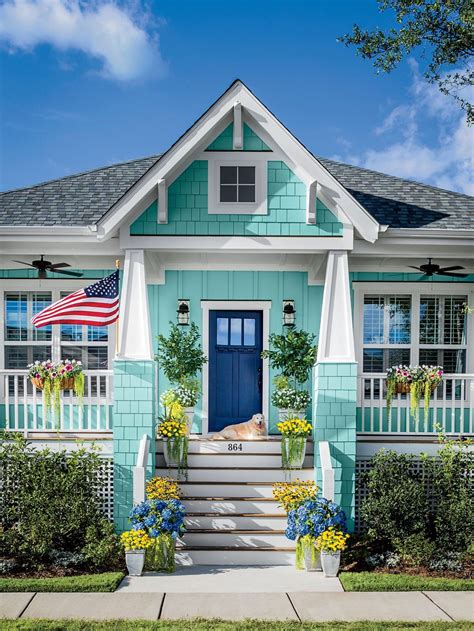 The color authority describes its 2014 hue as a captivating harmony of fuchsia, purple and pink undertones. 10 Secrets of Curb Appeal | Beach cottage exterior, House ...