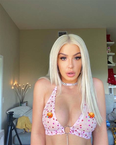 Tana Mongeau Nude And Topless Pics From Photos The Fappening