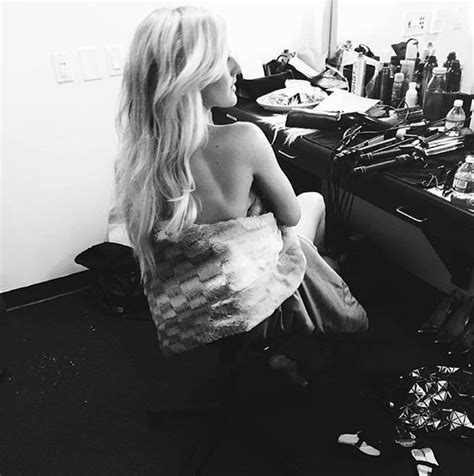 Bringing SexyBack Ellie Goulding Poses For Seductive Topless Shot Daily Star