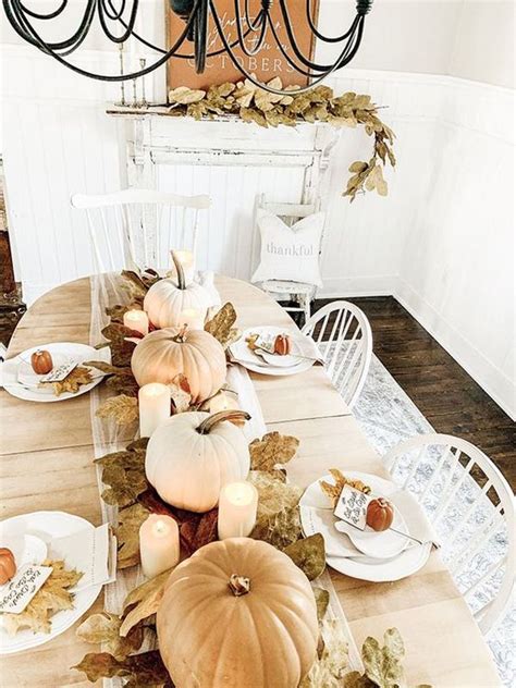 20 Gorgeous Thanksgiving Tablescapes With Farmhouse Style