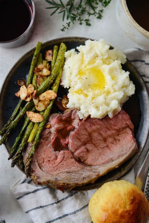 Go a little fancy with 3/4 cup crumbled blue cheese, 1/2 cup sour cream, 2 tablespoons milk and 1/8 teaspoon red pepper (cayenne) stirred until well blended. Dijon Rosemary Crusted Prime Rib Roast with Pinot Noir Au ...