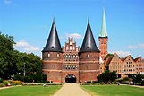 Holstentor, Lübeck Foto & Bild | deutschland, europe, schleswig ...