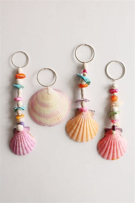 32 Seashell Crafts That Evoke The Beauty Of Summer Seashell Crafts