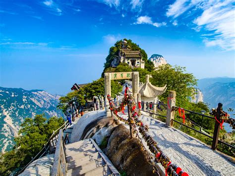 Escape From Xian Hiking Hua Shan Chinas Sacred Taoist Peak Lonely