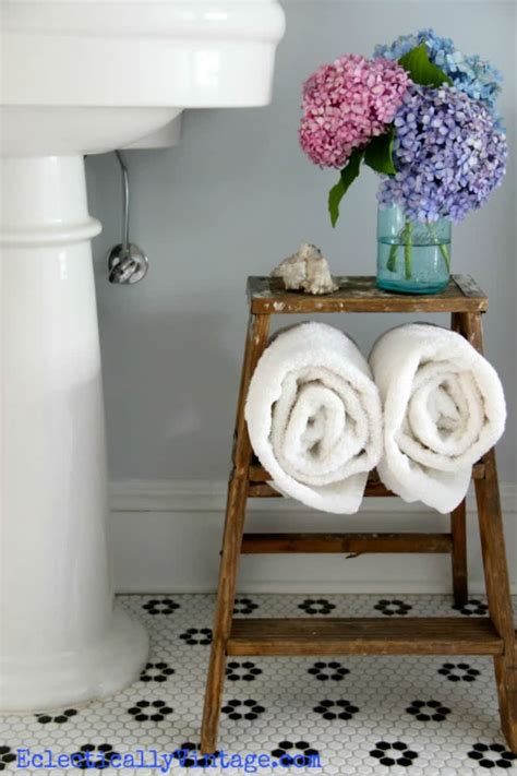 I know a lot of people are extremely passionate about hanging towels. Ideas for Hanging & Storing Towels in a Small Bathroom ...