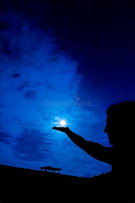 Woman Holding Full Moon Hand Against Night Sky Stock Photos Free