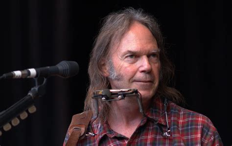 Neil Young Sets July Release For Shelved Crazy Horse Album ‘toast