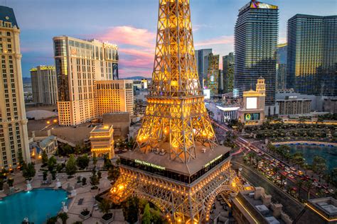 Choosing A Las Vegas Hotel Travel Agent Diary
