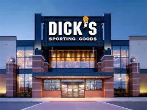 Dick S Sporting Goods An American Sports Goods Retail Company