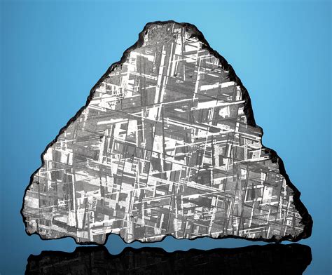 A Muonionalusta Meteorite Complete Slice — With Otherworldly Mosaic