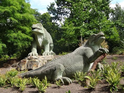 Crystal palace pattaya online reservations. Dinosaures de Crystal Palace — Wikipédia