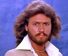 Barry Gibb Biography - Facts, Childhood, Family Life & Achievements