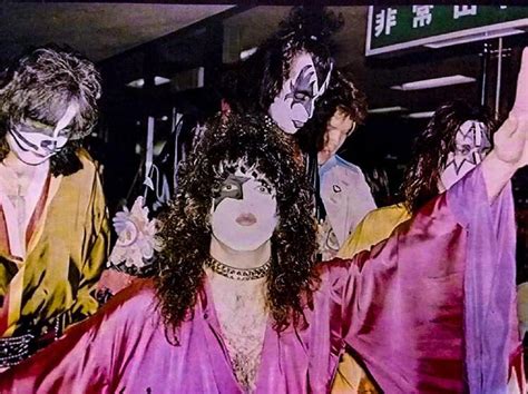 Kiss Tokyo Japanmarch 18 1977 Paul Stanley Photo 43270787