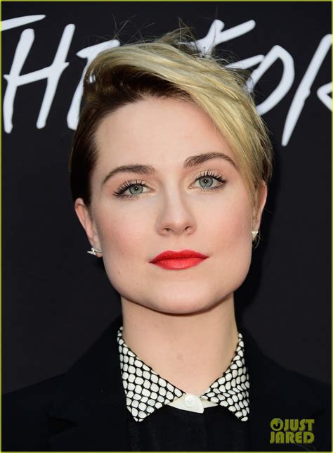 Photo Evan Rachel Wood Into Forest Premiere Ellen Page Photo