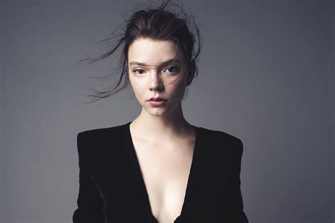 Anya Taylor Joy Eyes Hypnotic Eyes As Usual Anyataylorjoy Good