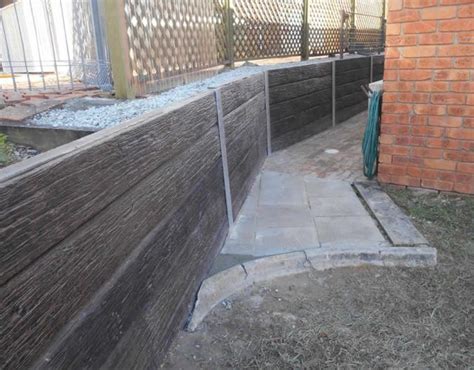 Australian Retaining Walls Concrete Sleepers With Galvanised Steel H