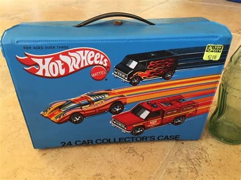 Hot Wheels 24 Car Collector S Case Mattel 1975
