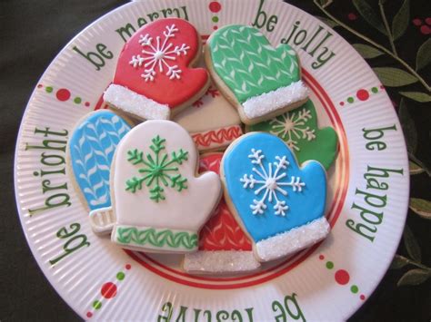Christmas Mittens Soft Sugar Cookie Recipe With Modified Royal Icing