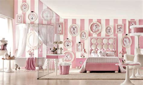15 Pretty And Enchanting Girls Themed Bedroom Designs