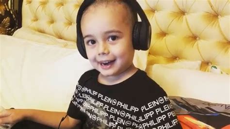 Criss Angel Shaves Son S Head Amid 5½ Year Old S Cancer Battle