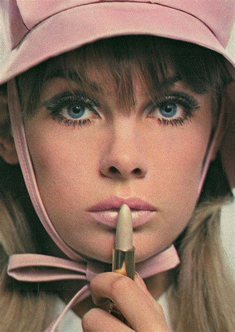 Jean Shrimpton Mod 1960s Makeup 60s Makeup Vintage Makeup