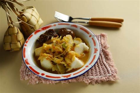 Resep Tradisional Ketupat Sayur Betawi Yang Wajib Kamu Coba Official