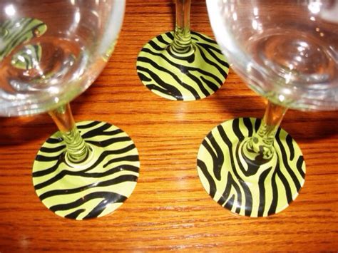 16 Useful Diy Ideas How To Decorate Wine Glass Musely