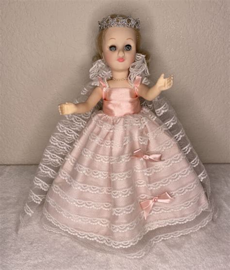 Vintage 1975 Effanbee Storybook Cinderella Doll Ebay