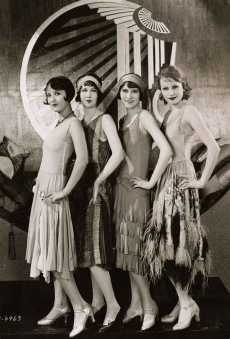 History Of Womens 1920s Fashion 1920 To 1929 Glamour Daze