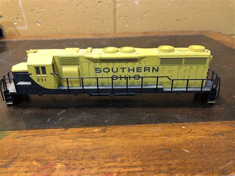 Sd40 2 Southern Ohio Locomotive Shell Ebay
