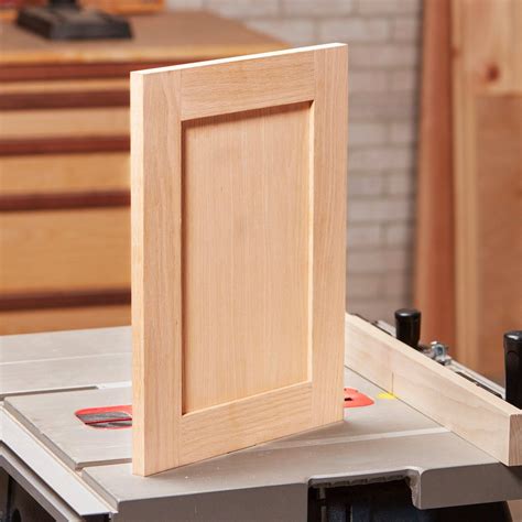Building Solid Wood Cabinet Doors